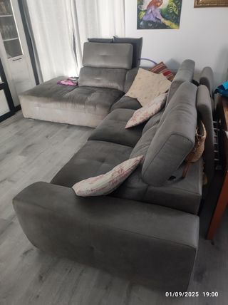 Sofá chaise longue gris
