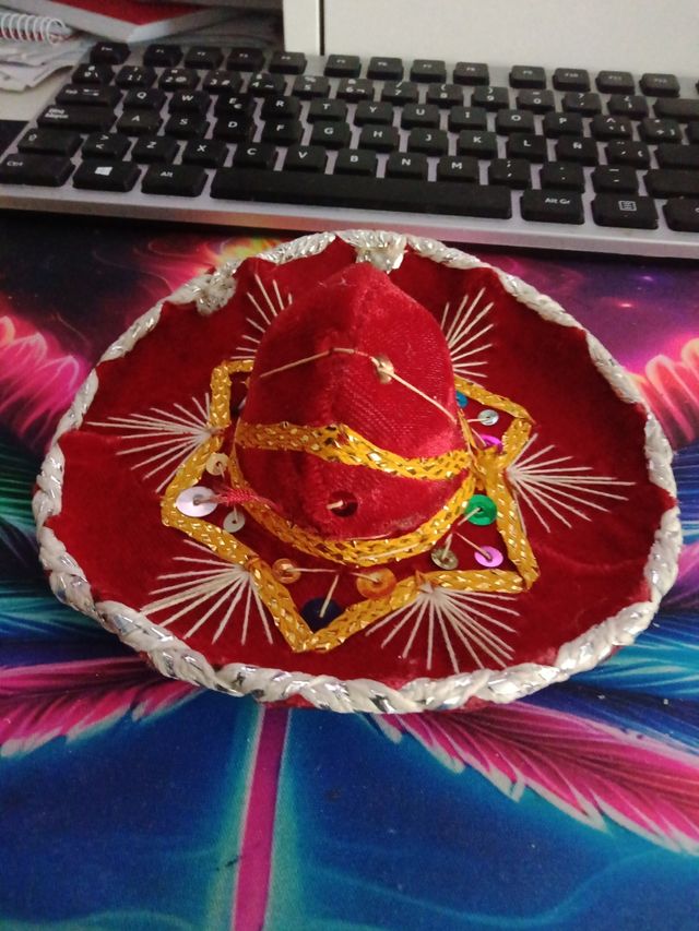Sombrero Mexicano Rojo - 14cm terciopelohoy