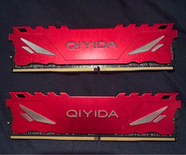 Placa base  Qiyida x99-D4  + 2 módulos de 8gb