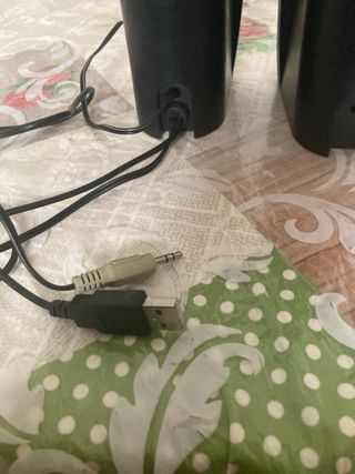 Altavoces Trust 2.0