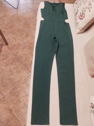 Mono verde largo para mujer 