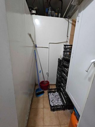 Local comercial en venta en Puerta Blanca en Málaga