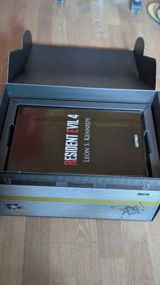 Resident Evil 4 PS4 - Edición Coleccionista