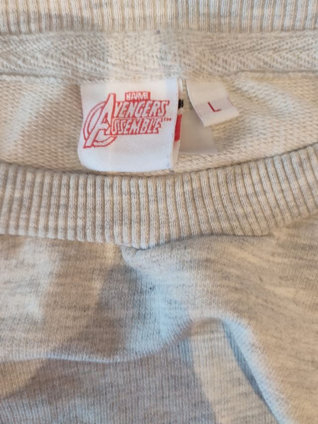 Jersey Marvel Ironman, talla L, Daños visibles.