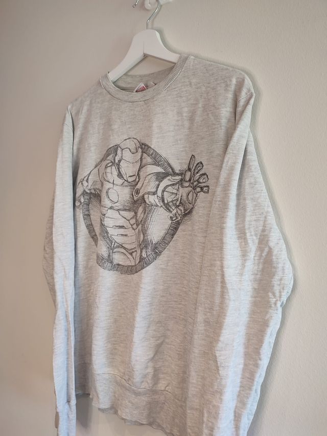 Jersey Marvel Ironman, talla L, Daños visibles.