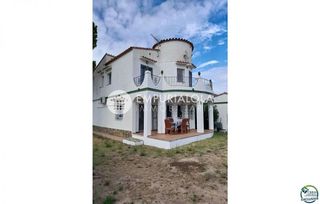 Casa en venta en Empuriabrava en Castelló d´Empúries