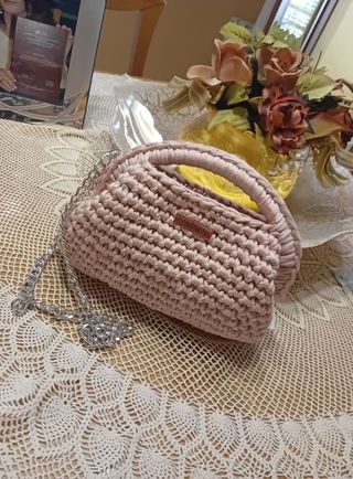 Borsetta uncinetto rosa handmade