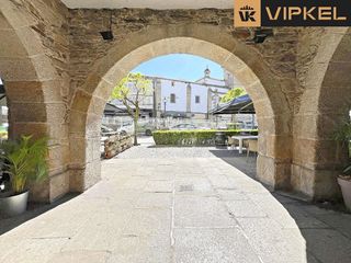 Local comercial en alquiler en Betanzos