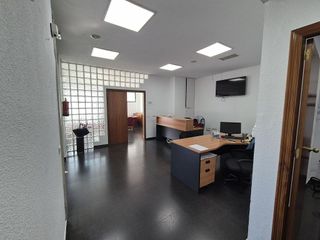 Oficina en alquiler en Ciudad Jardín - Zoco en Córdoba