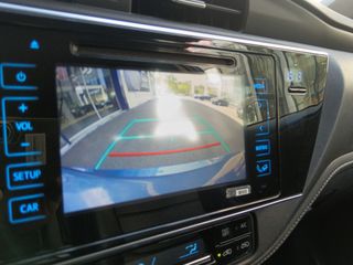 Toyota Auris Hybrid Active