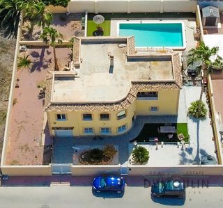 Chalet en venta en La Siesta - El Salado - Torreta en Torrevieja