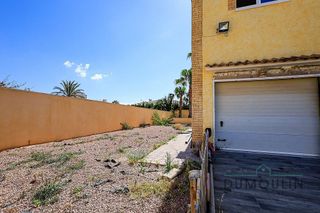 Chalet en venta en La Siesta - El Salado - Torreta en Torrevieja