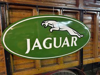 Letrero Jaguar esmaltado vintage