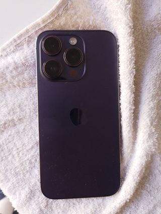 iPhone 14 Pro - Viola e viola 
