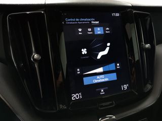 Volvo XC60 T8 R Design PHEV AWD