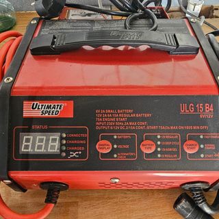 Cargador Ultimate Speed ULG 15 B4