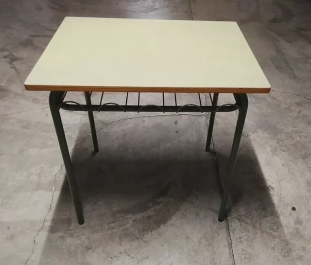 Tavolo da scuola singolo Mesa in legno verde e metallo