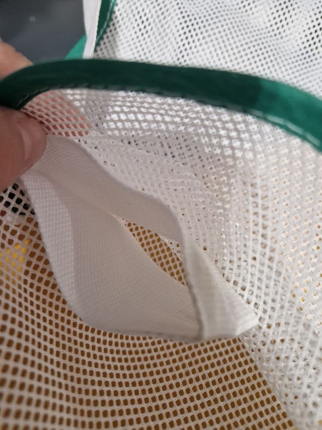 Cabestrillo malla: brazo derecho/izquierdo