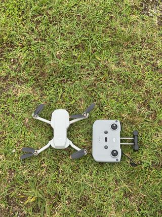 Combo DJI Mini 2 Fly More - Impeccabile