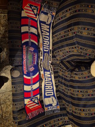 Sciarpe Atlético e Real Madrid
