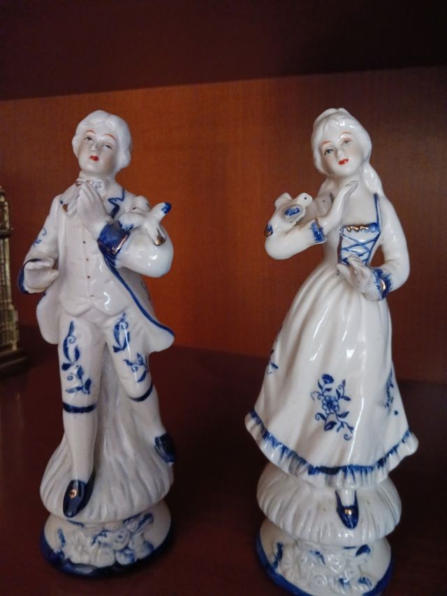 Pareja figuras porcelana 19alto
