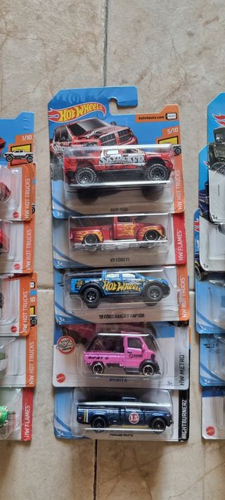 Lote Hot Wheels todo terrenos