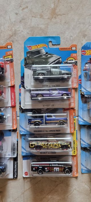 Lote Hot Wheels todo terrenos