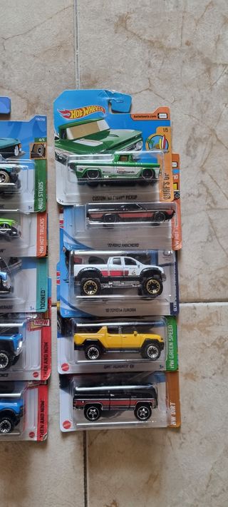 Lote Hot Wheels todo terrenos