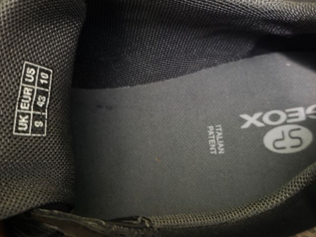 Zapatillas Geox talla 43