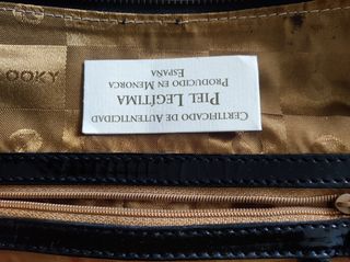 Bolso negro y gris brillante