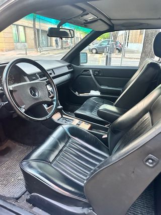 Mercedes-Benz 300 CE 1989