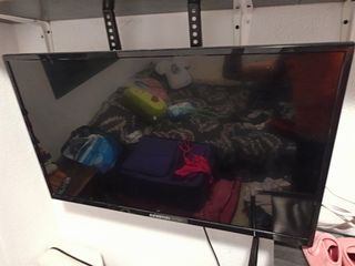 TV Emerson 42" Negra ya tiene el TDT incluido