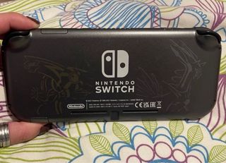 Nintendo Switch grigia + custodia