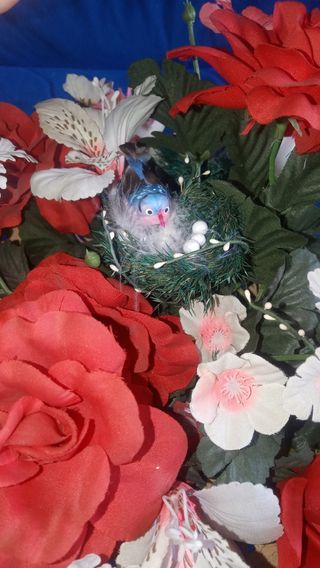 Centro mesa bambú flores y pajaritos