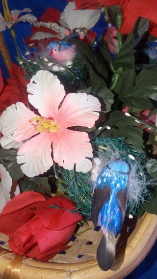 Centro mesa bambú flores y pajaritos