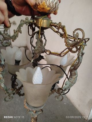 Lampadario antico ottone porcellana