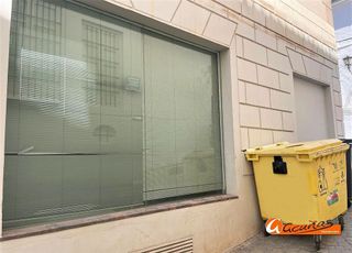 Local comercial en venta en Archidona