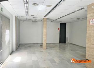 Local comercial en venta en Archidona