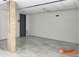 Local comercial en venta en Archidona