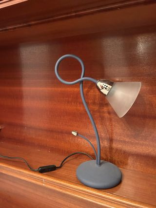 Lampara escritorio azul metal