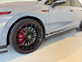 GOLF GTI CLUBSPORT 45 ANIV AKRAPOVIC TECHO