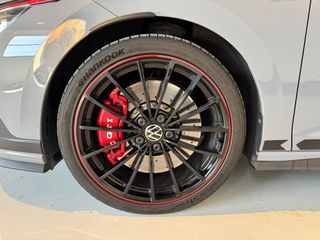 GOLF GTI CLUBSPORT 45 ANIV AKRAPOVIC TECHO