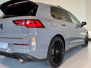 GOLF GTI CLUBSPORT 45 ANIV AKRAPOVIC TECHO