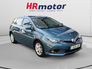 Toyota Auris Hybrid Active