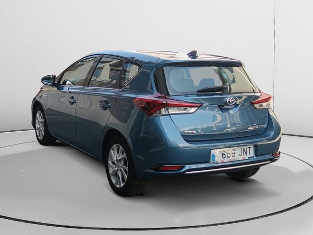 Toyota Auris Hybrid Active