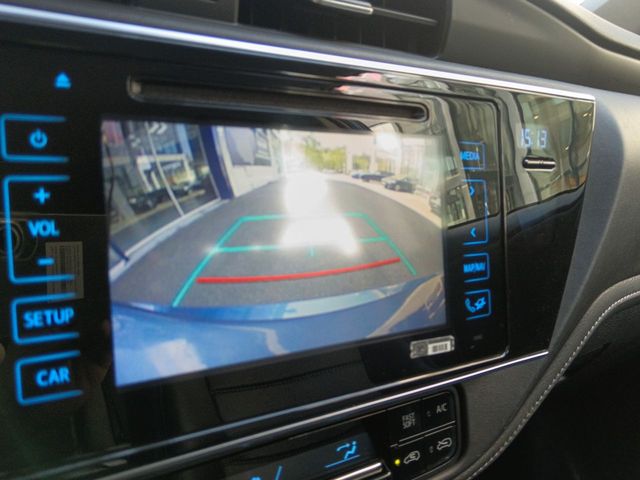 Toyota Auris Hybrid Active