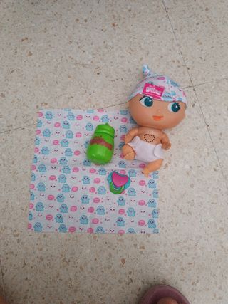 Muñeca Bellie con accesorios