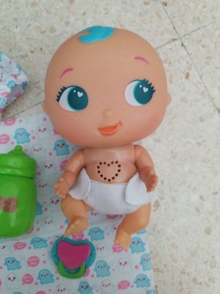 Muñeca Bellie con accesorios