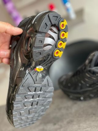Zapatillas Nike TN negras