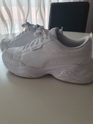 Zapatillas Puma blancas talla 37